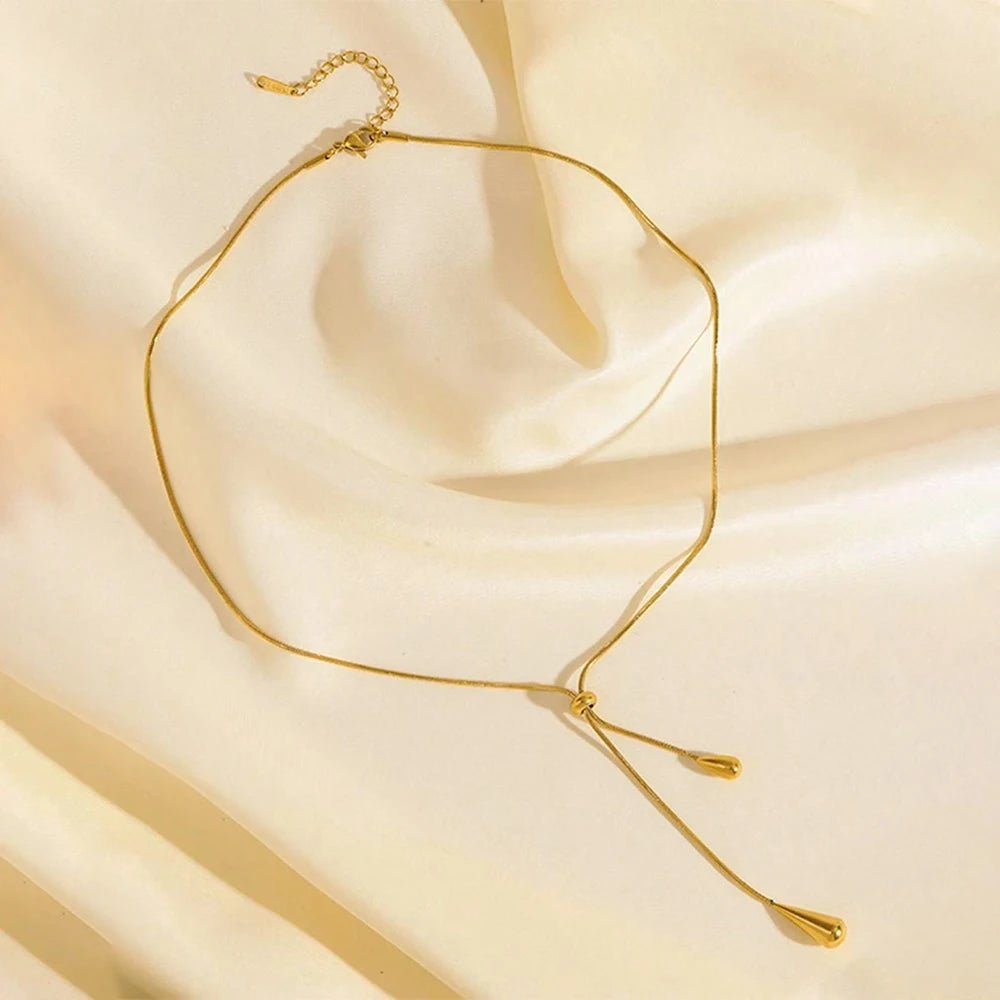 Collier Shay